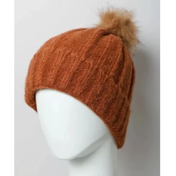 SOLD OUT Rust Soft Knit Faux Fur Pompom Beanie - Picture 3 of 3